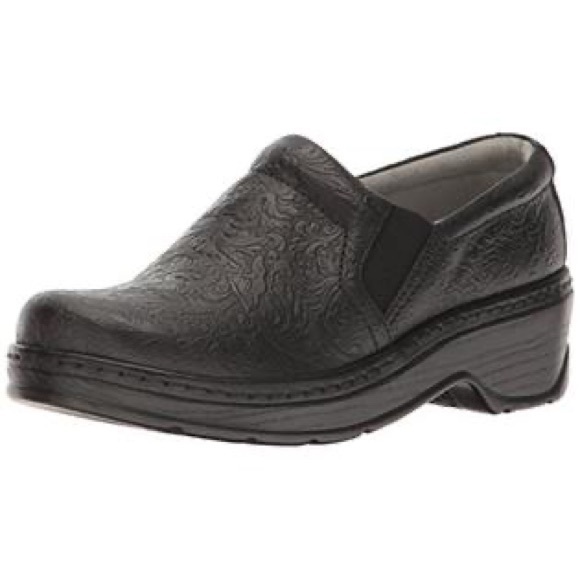KLOGS Womens Naples Black Tooled Leather Clog Nurse Shoe wear EUC Size - 10M - Picture 1 of 6